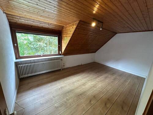 Zimmer 17,1 m² DG - 
