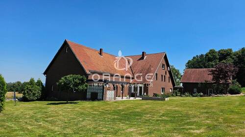Bild 4 - Mehrfamilienhaus, Wohnhaus mit 243,00 m&sup2; in Spenge zum Kaufen
