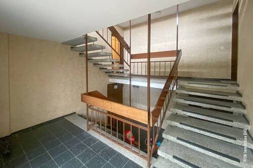 Treppenhaus - 4 Zimmer Etagenwohnung in Buxtehude