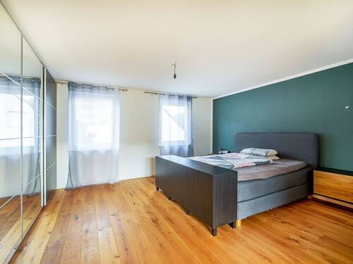 Schlafzimmer Ansicht 1 - 