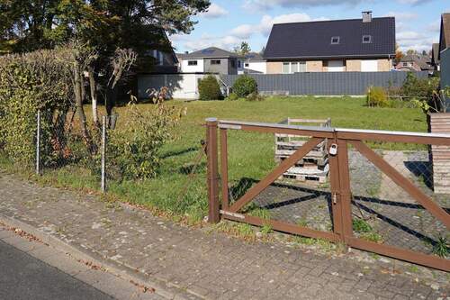 ca. 850 m² großes Grundstück - 