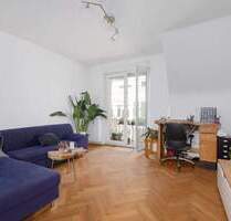 Stilvolle 2,5-Zimmer-Altbauwohnung mit hochwertiger Ausstattung und Ausbaureserve im DG! - Pforzheim Nordstadt