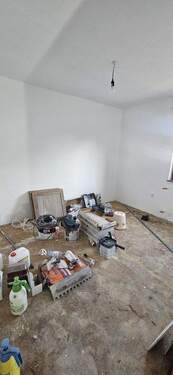 Kinder/Büro - 4 Zimmer Etagenwohnung in Wörth am Rhein