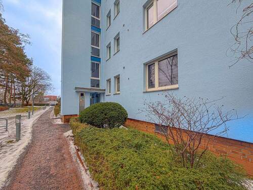 Haus - 2 Zimmer Etagenwohnung in Berlin