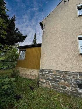 Giebelseite mit Vorhaus - 