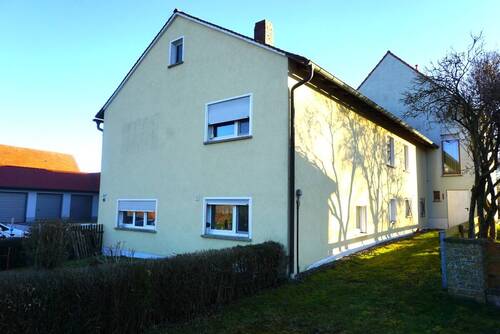 Bild 2 - Mehrfamilienhaus, Wohnhaus zum Kaufen in Ansbach / Steinersdorf