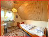 Kinderzimmer 1 im Dachgeschoss - 