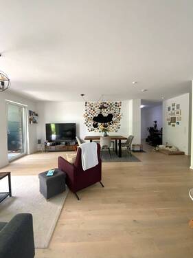 Wohnzimmer - vergleichbare Wohnung - Etagenwohnung mit 120,40 m&sup2; in Stuttgart / Stuttgart-West zur Miete