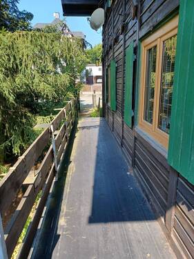 Zugang - Einfamilienhaus mit 88,90 m² in Pöhl zum Kaufen