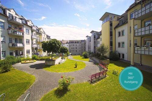 Startbild 360° Innenhof - NEU renovierte 2-Raum-Wohnung mit West-Balkon, Aufzug und Abstellraum im Kaßberg-Karree