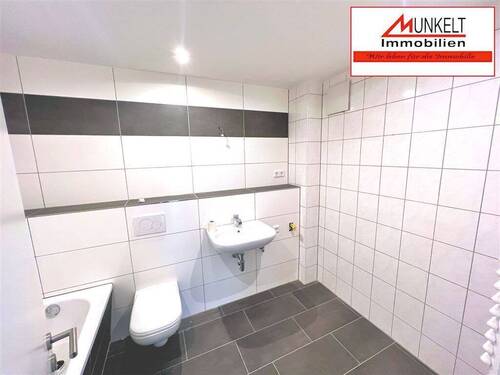 Baden - 3 Zimmer Etagenwohnung in Zeitz