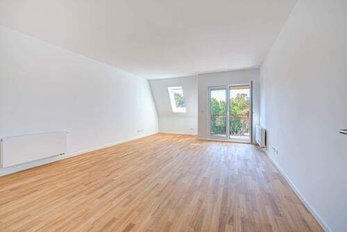 Wohnzimmer - Etagenwohnung mit 77,10 m&sup2; in Berlin zum Kaufen