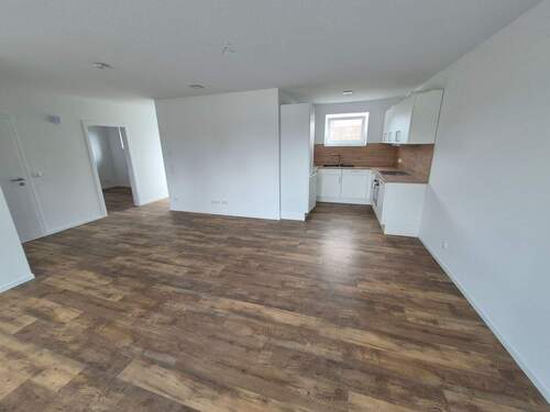 Helle Wohnung mit Parkett - NEUWERTIG - Moderne energieeffiziente 3-Zimmerwohnung mit Balkon und Einbauküche - WG 10