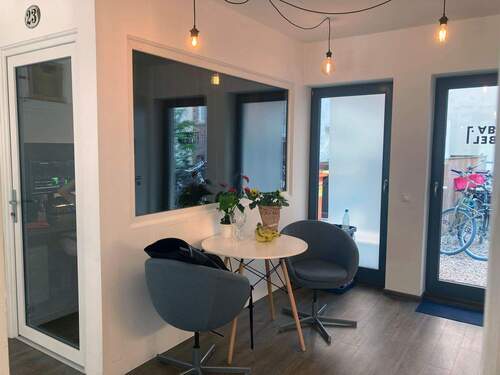 Blick von Raum 1 zu Raum 2 - Büro in Berlin zur Miete