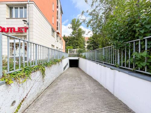 Zufahrt Tiefgarage - 