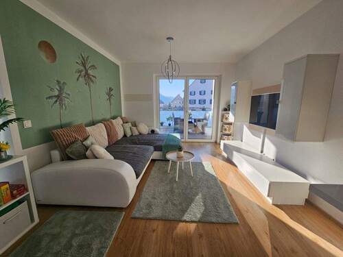 Wohnzimmer - 2 Zimmer Etagenwohnung in Epfendorf