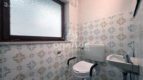 OG: Gäste-WC - 