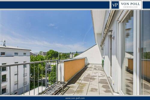 wunderschöner Balkon - Helle und ruhige 4-Zimmer-Wohnung mit Aufzug und Traumbalkon
