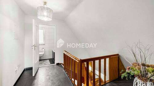 DG Flur 1 - 