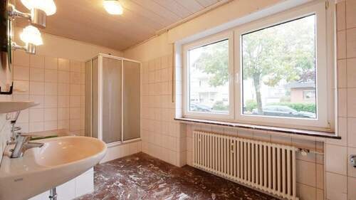 Badezimmer EG - 