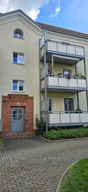 Hausansicht - 3 Zimmer Etagenwohnung zur Miete in Lutherstadt Wittenberg