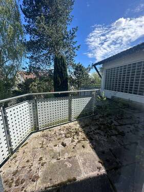 Großer Balkon im OG - 