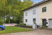 Aussenansicht - 4 Zimmer Etagenwohnung zum Kaufen in Karlsruhe / Durlach