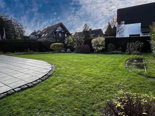 Garten - 5 Zimmer Einfamilienhaus zum Kaufen in Krefeld