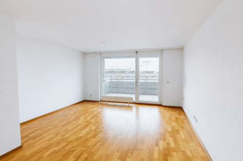 Wohn- & Esszimmer - Wohnen zwischen Himmel und Reben - 3-Zimmer-Wohnung mit Balkon in ruhiger Lage
