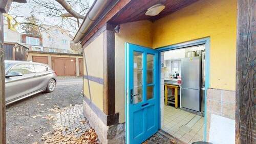 Hintereingang vom Stellplatz - 