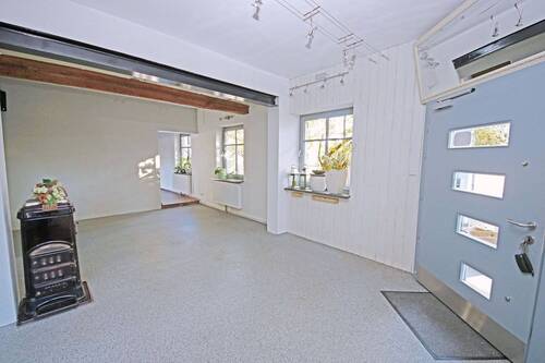 Hauseingangsbereich - 7 Zimmer Einfamilienhaus in Coswig (Anhalt)