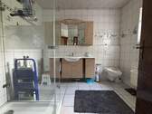 Badezimmer EG (Weitwinkel) - 