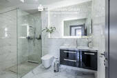 Badezimmer (Wohnung 6) - 