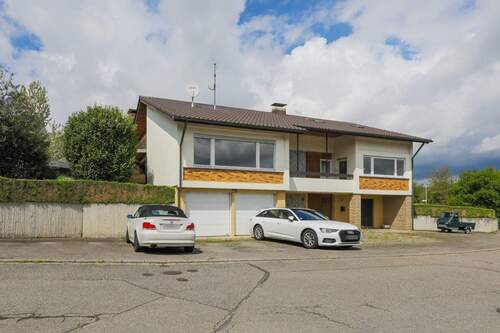 Straßenansicht - 5 Zimmer Einfamilienhaus zum Kaufen in Remchingen-Nöttingen