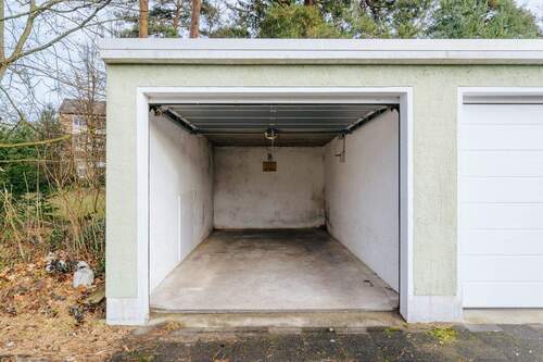 Garage - 