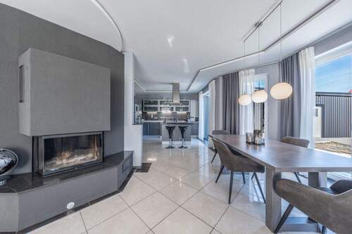 Zentral gelegen der Kamin - 