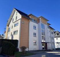 Individuelle 3-Zimmer-DG-Wohnung mit ausgebautem Dachspitz und TG-Stellplatz - Friedrichshafen