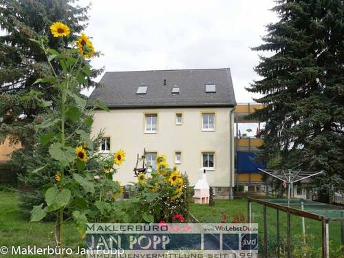 Westansicht - Solides Dreifamilienhaus in schöner Wohnlage