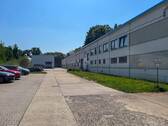 Halle 2 und Parkplätze - Halle zum Kaufen in Zittau
