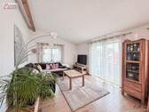 Wohnzimmer - Hochwertige Dachgeschoß-Wohnung mit Lift im Herzen von Meitingen