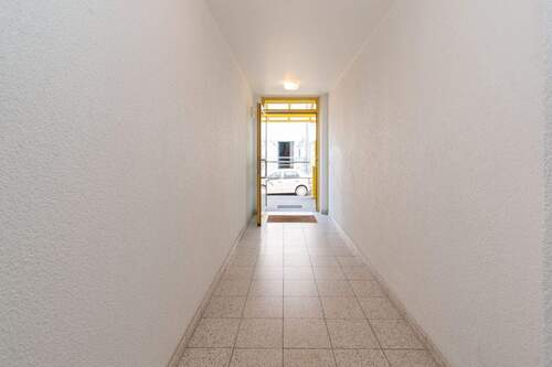 Treppenhaus, Robinienweg 5 - 