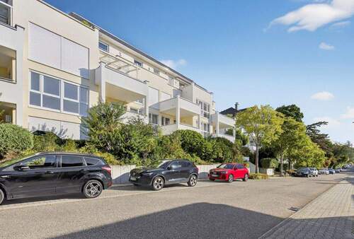 Straßenansicht 2e 20, 75179 Pforzheim 4 - 4 Zimmer Etagenwohnung zum Kaufen in Pforzheim