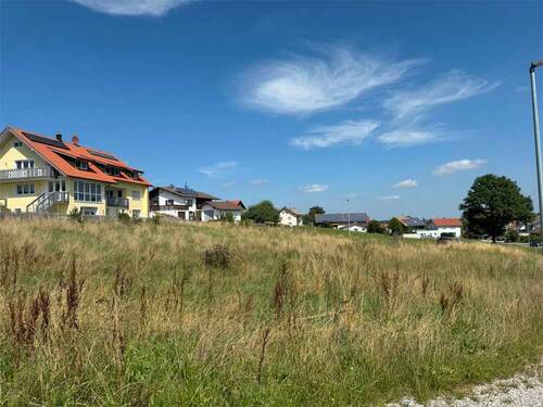 Blick Richtung Nordwesten - Bauplatz für Geschosswohnungsbau! Geeignet für private Bauherren oder Bauträger