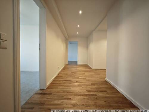 Flur (3) - 