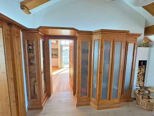 Exquisite Einbaumöbel in der Diele - 