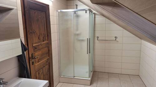 Bad im Obergeschoss (Foto1) - 