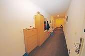 Wohnungsflur im EG (rechts) - 