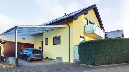 Außenansicht - Großzügiges Ein- bis Zweifamilienhaus in massiver Bauweise mit Sauna, Garten und Doppelgarage