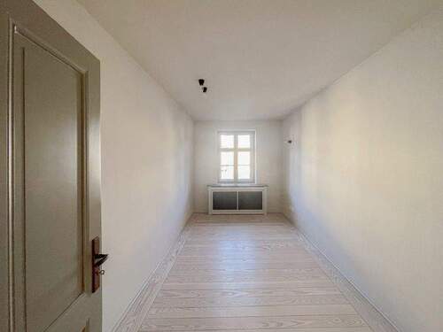  Kleines Zimmer zur Mulackstraße - Etagenwohnung mit 114,00 m&sup2; in Berlin zum Kaufen