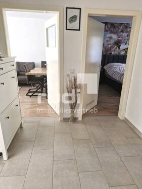 Diele - 3 Zimmer Etagenwohnung zum Kaufen in Hagen